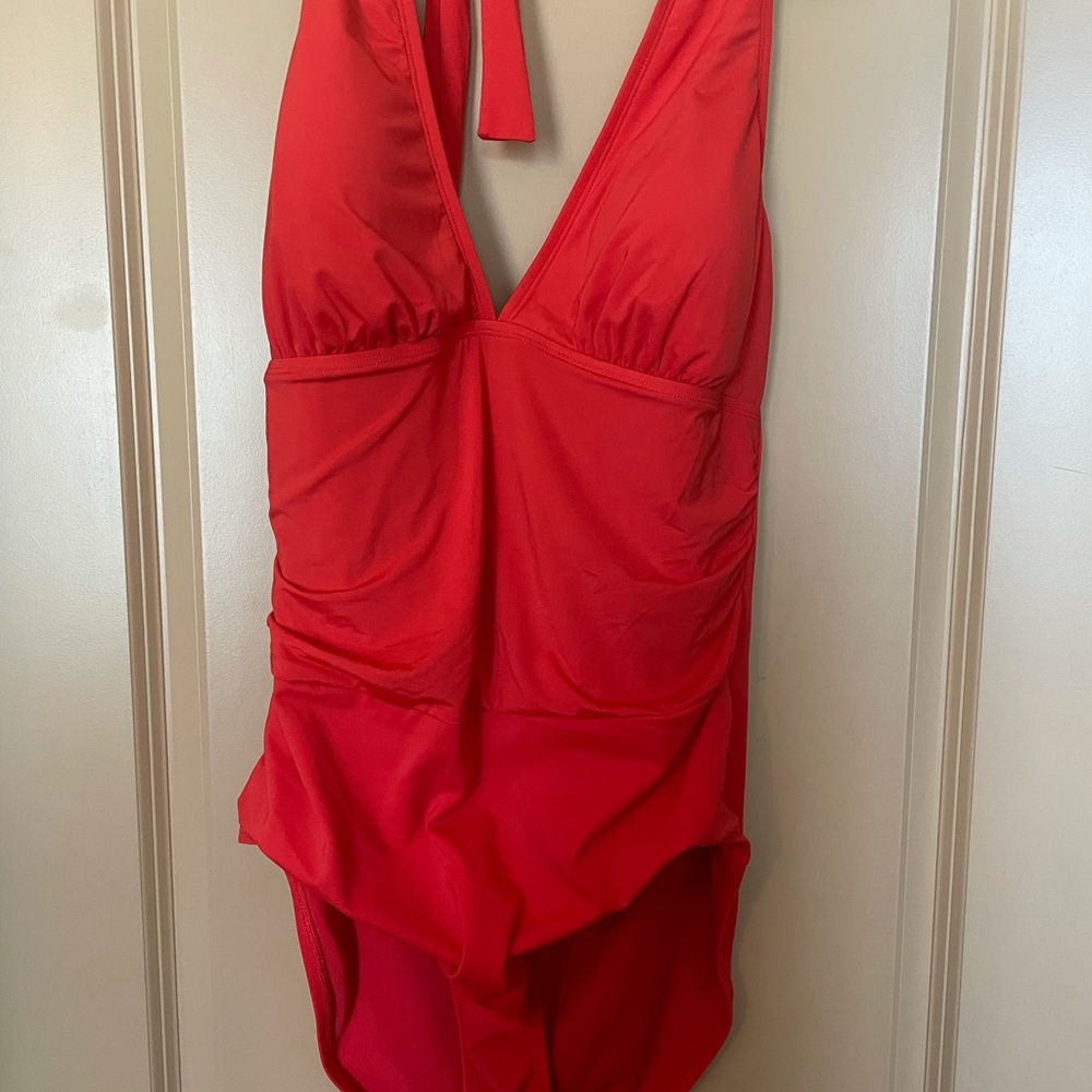 Jantzen halter 1 piece swimsuit NWT